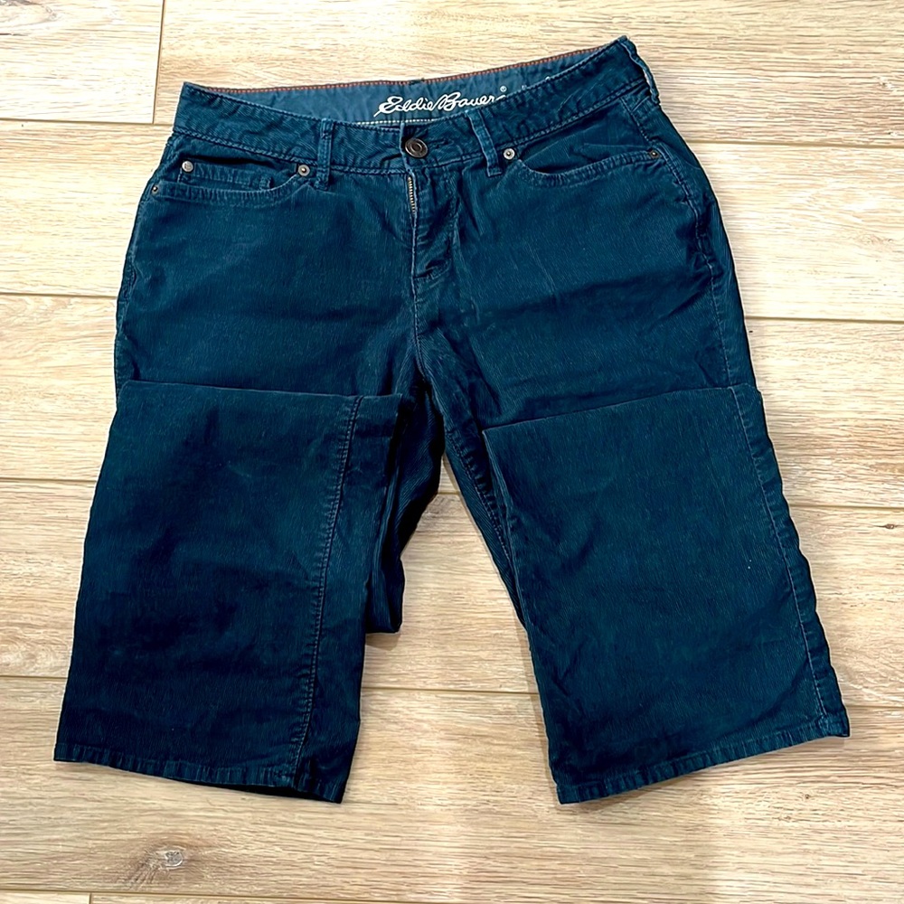 Women’s Petite size 4 Eddie Bauer corduroy jeans